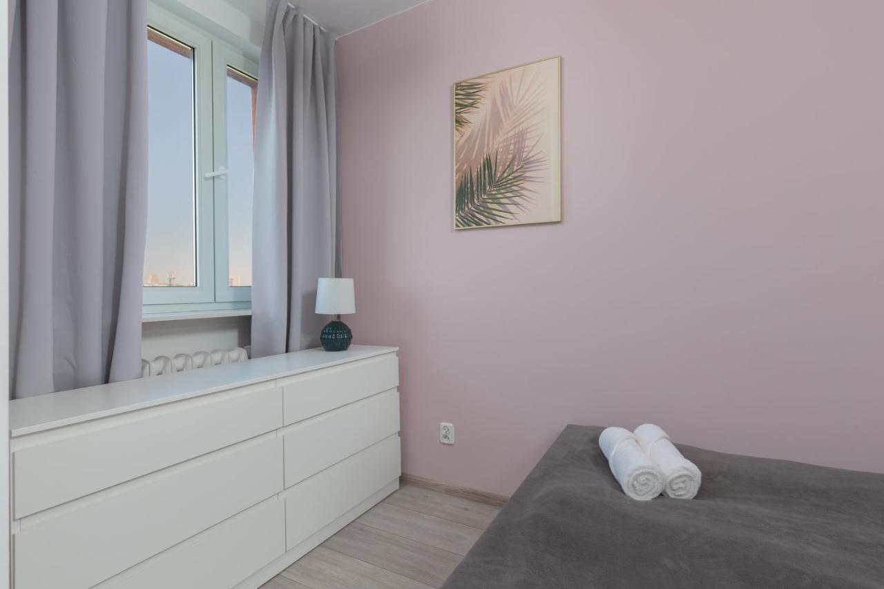 Apartaments Solec 79 By Noclegi Renters Варшава Экстерьер фото