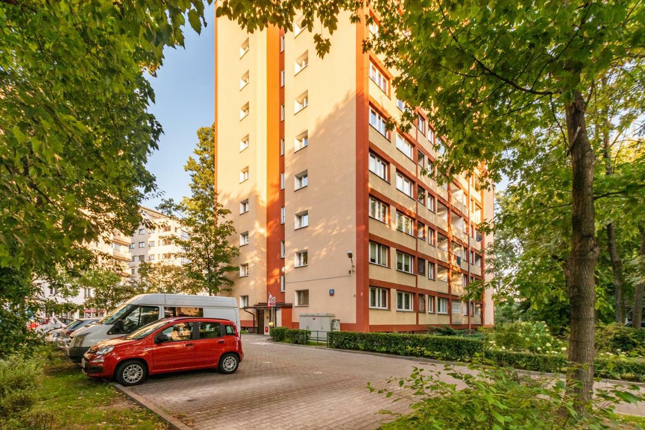 Apartaments Solec 79 By Noclegi Renters Варшава Экстерьер фото